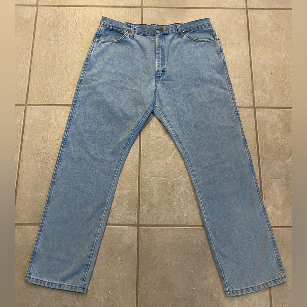 MEN’S WRANGLER JEANS